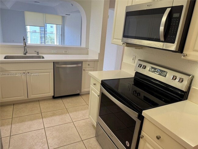 Building Photo - 10720 NW 66th St