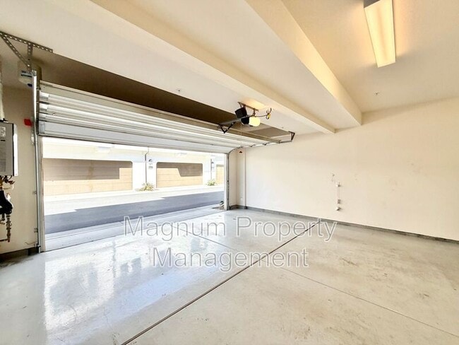 Building Photo - 27417 Georgetown Dr