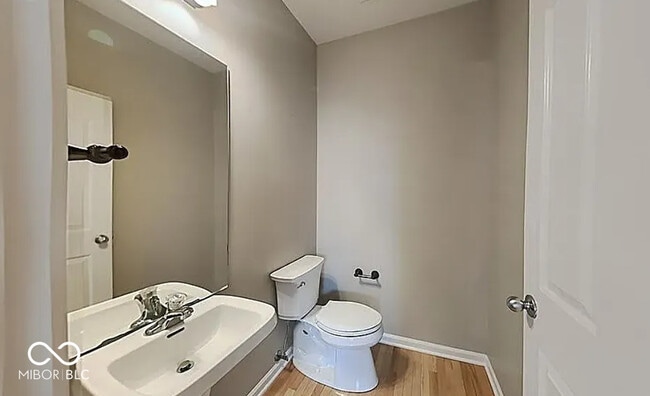 Building Photo - 12670 Leah Ln