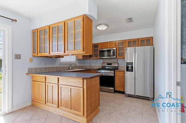 Building Photo - 12509 Ponce De Leon Dr