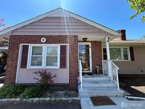 Building Photo - 869 Gates Ave
