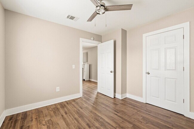 Building Photo - 3822 Lila St
