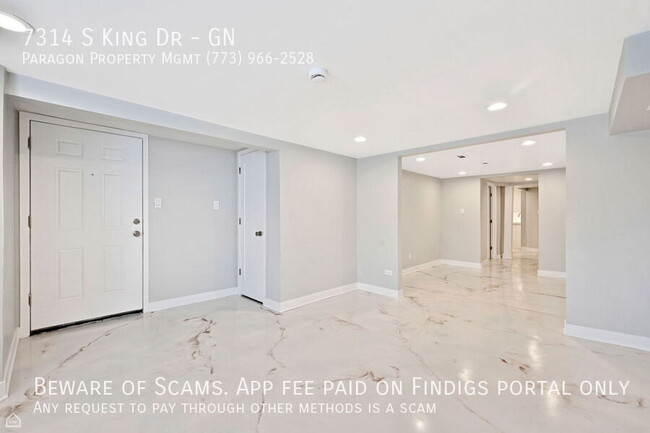 Building Photo - 7314 S King Dr