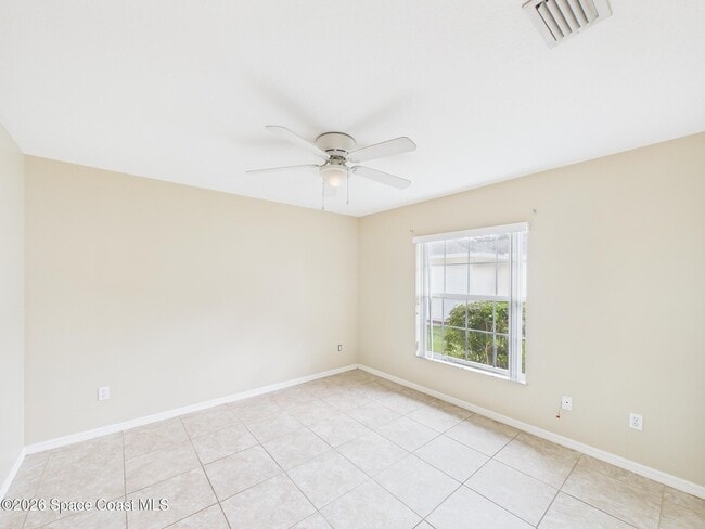 Building Photo - 131 Maggie Way