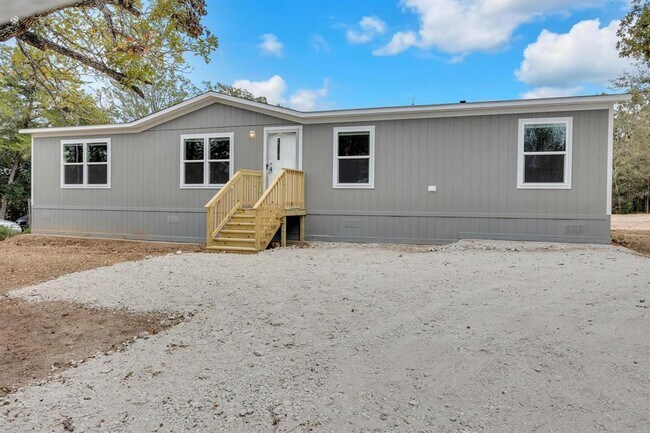 Building Photo - 211 Overhill Rd