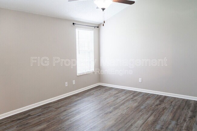 Building Photo - 8013 Keybridge Way