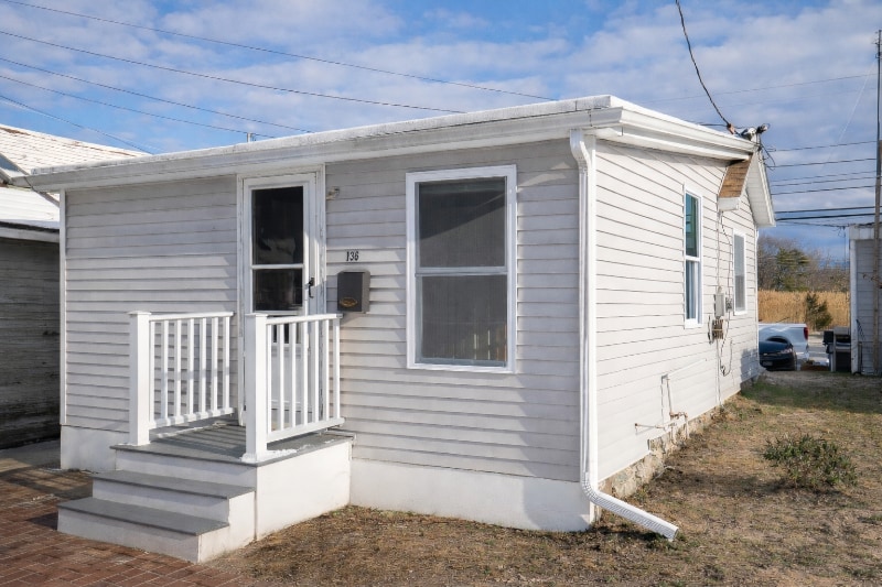 Building Photo - 136 Bridge Rd