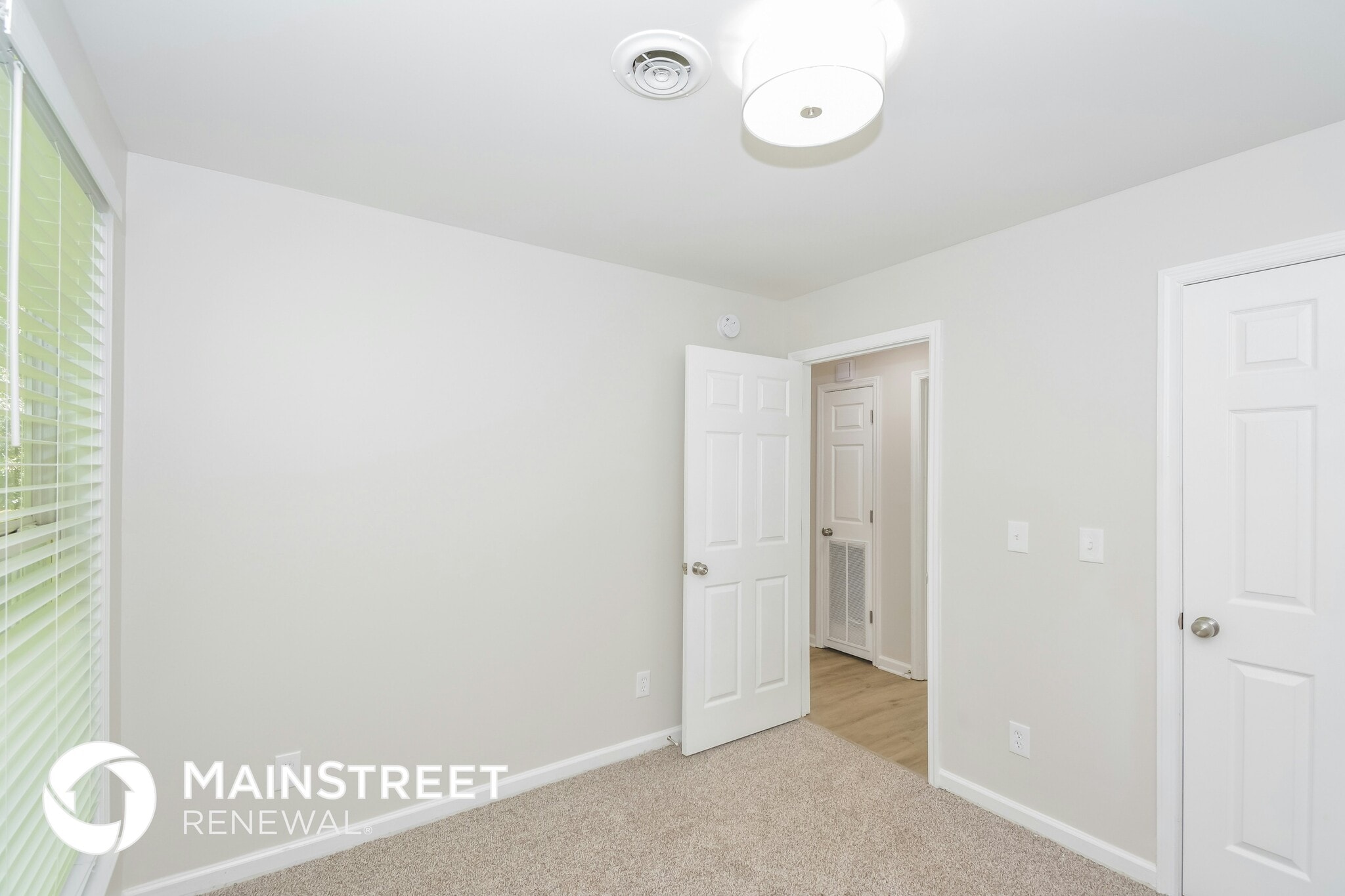 Building Photo - 102 Fairview Cir