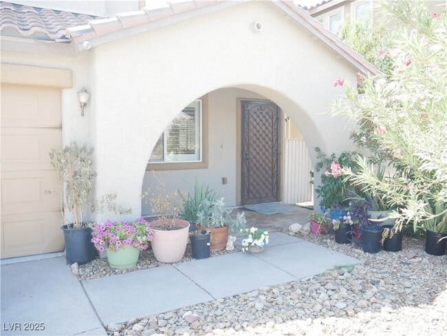 Building Photo - 6051 W Dewey Dr