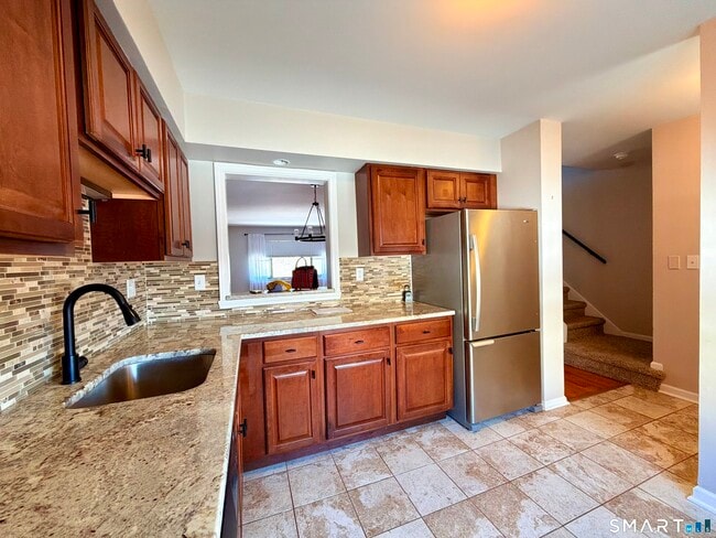 Building Photo - 163 Monticello Dr