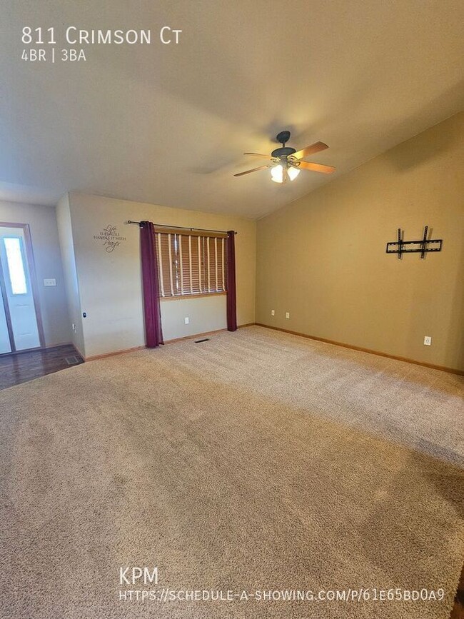 Building Photo - 4 BED | 3 BATH | DOUBLE GARAGE | SINGLE-FA...