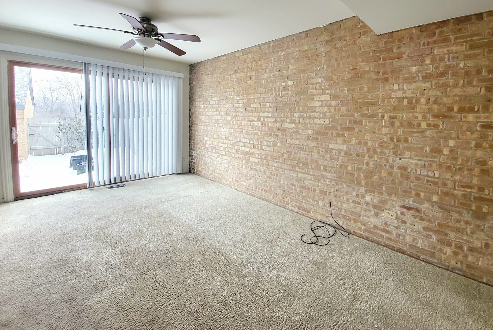 Building Photo - 712 Concord Ln