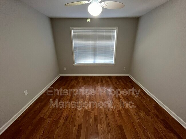 Building Photo - 11861 Bridal Ln