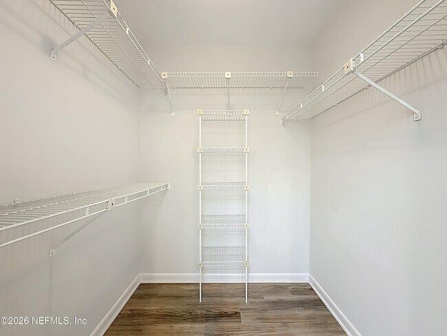 Building Photo - 141 La Pasada Cir W