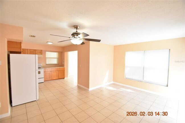 Building Photo - 5410 4th St