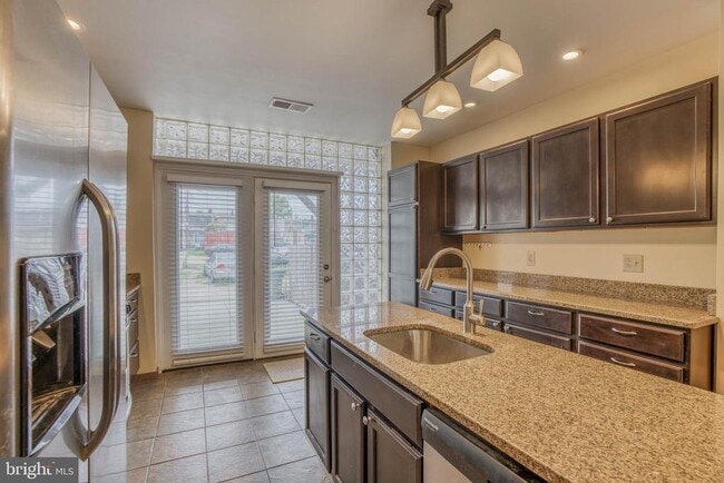 Building Photo - 3812 Fait Ave