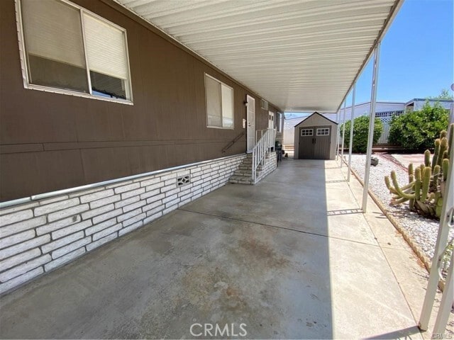 Building Photo - 2230 Lake Park Dr