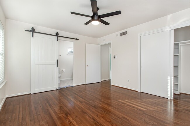 Building Photo - 6908 Wake Forrest Dr