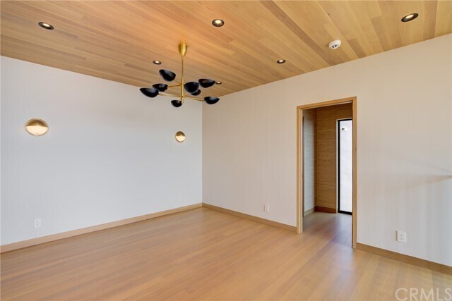 Building Photo - 1612 Ocean Dr