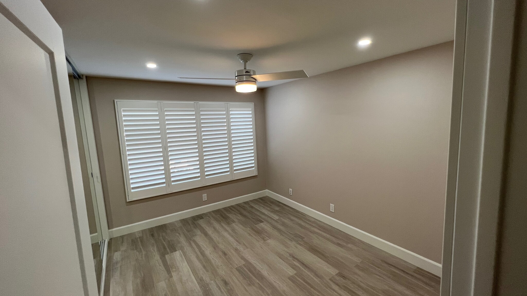 Building Photo - 4500 Whitsett Ave