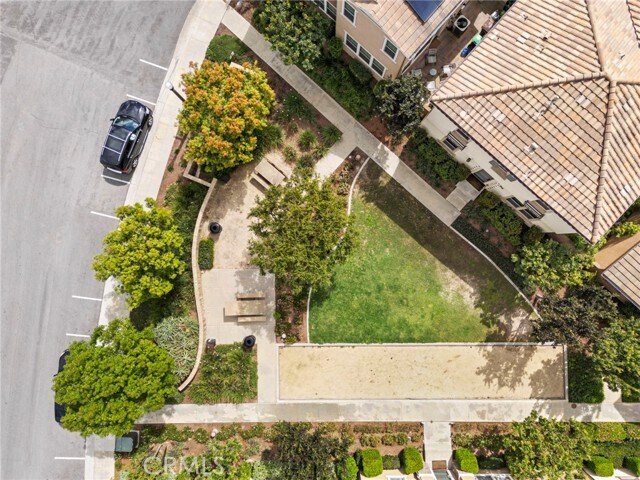 Building Photo - 37 Majeza Ct