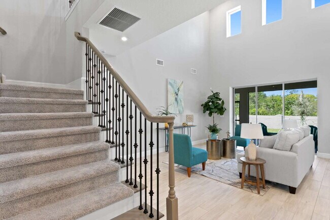 Building Photo - "Spacious 4-Bed, 4-Bath Retreat at 2612 Le...