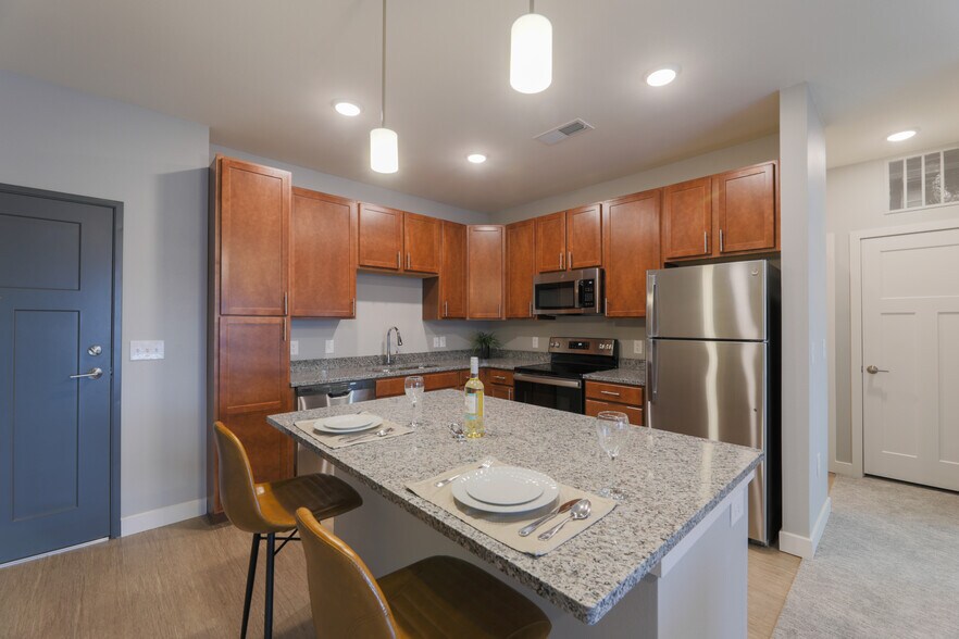 Summit Ridge 5701 Christy Rd Sioux City IA 51106 Apartment Finder