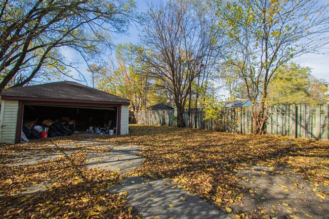 Building Photo - Completely remodeled 4 bedroom brick Home