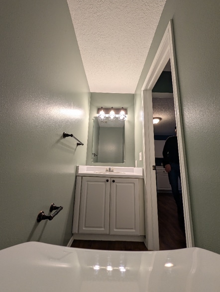 Building Photo - 5 Jefferson St