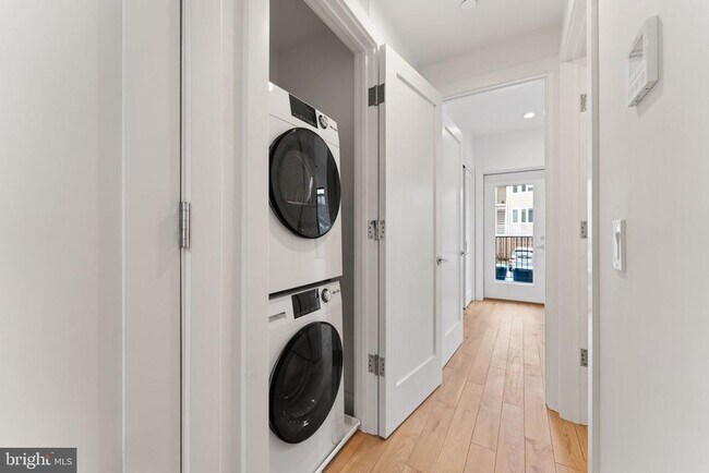 Building Photo - 2217 40th St NW