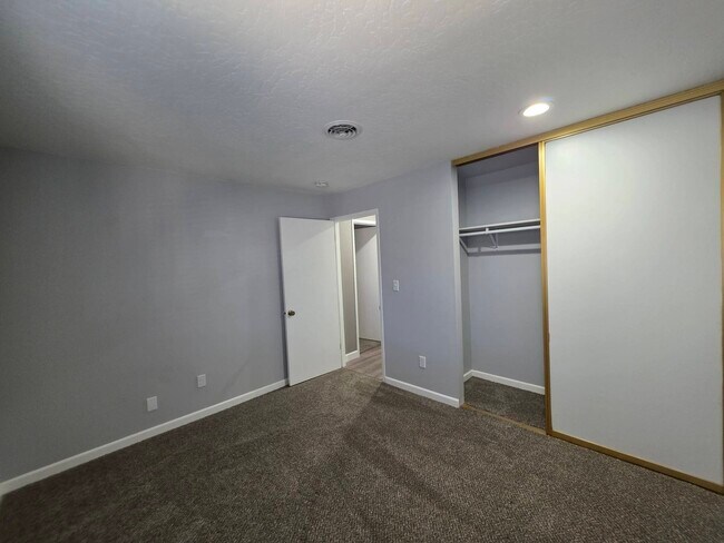Building Photo - 303 Gage Blvd