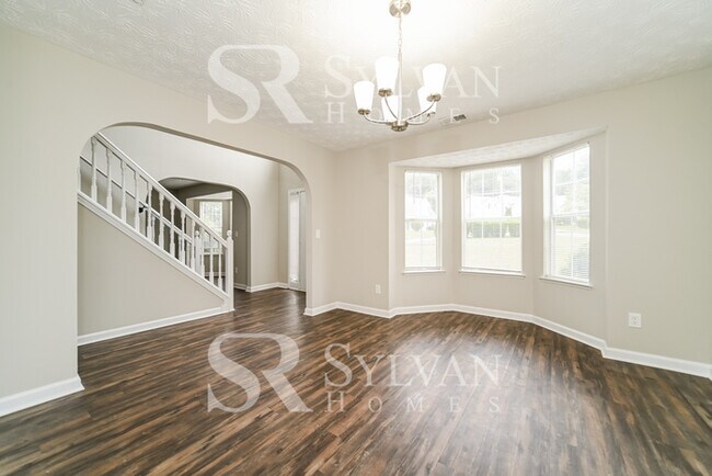 Building Photo - Your dream home is waiting for you. Hurry and Lease today!