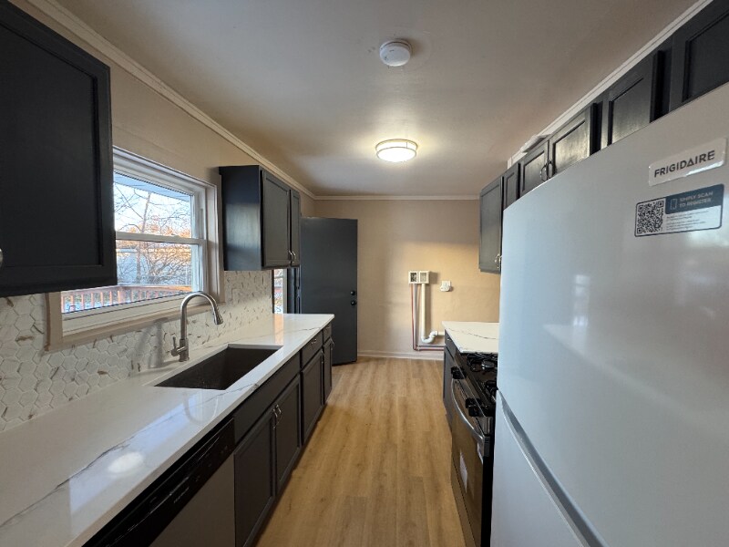 Building Photo - 7020 Delaware St