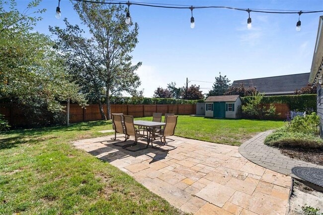 Building Photo - 25 Gardners Ln