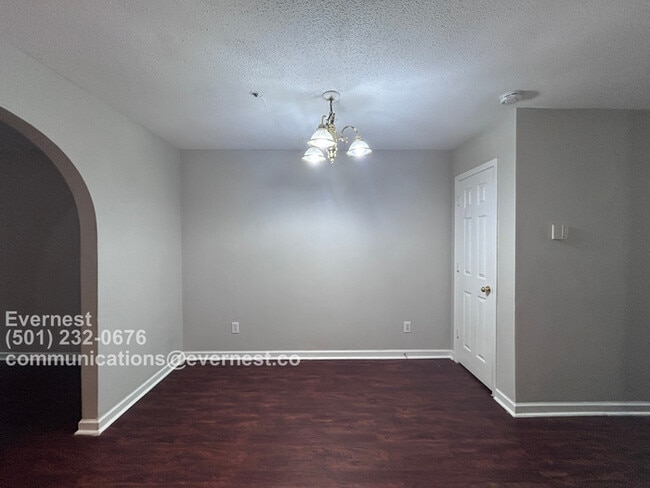Building Photo - 3816 Soapstone Rd