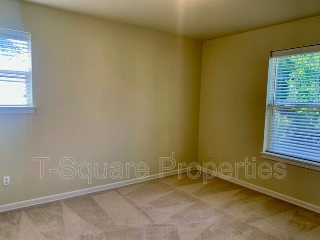 Building Photo - 11842 173rd Pl NE