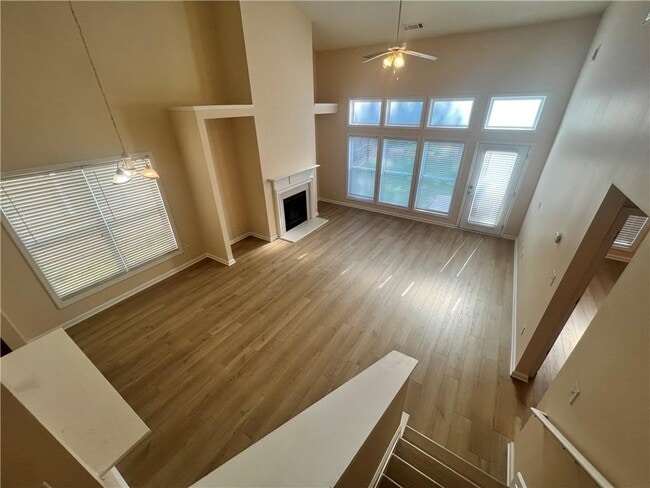 Building Photo - 2233 Worrall Hill Dr
