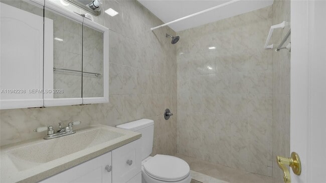 Building Photo - 1917 SW 107th Ave