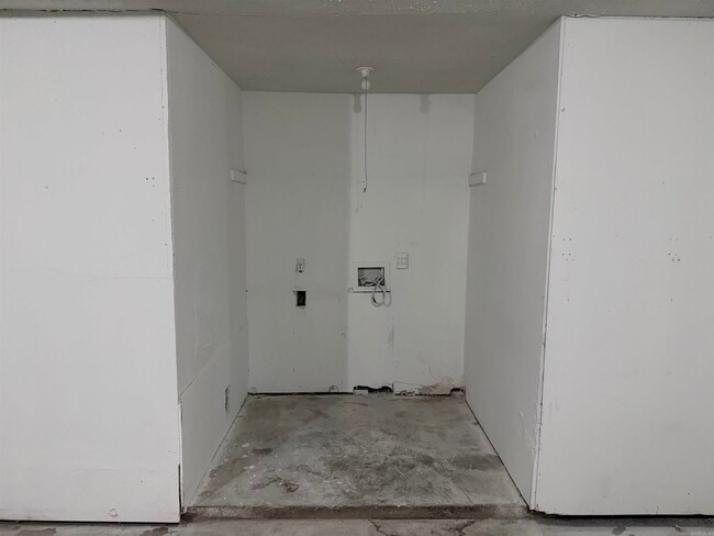 Building Photo - 10002 Stardust Trail