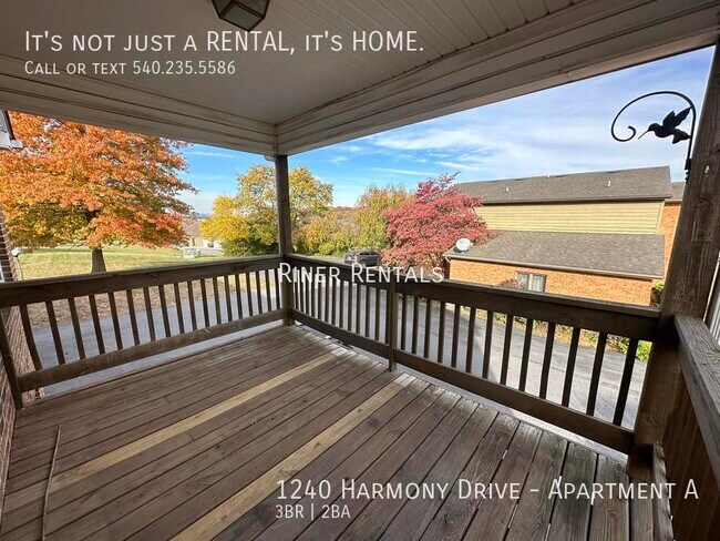 Building Photo - 1240 Harmony Dr