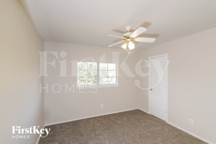 Building Photo - 7504 Forest Fern