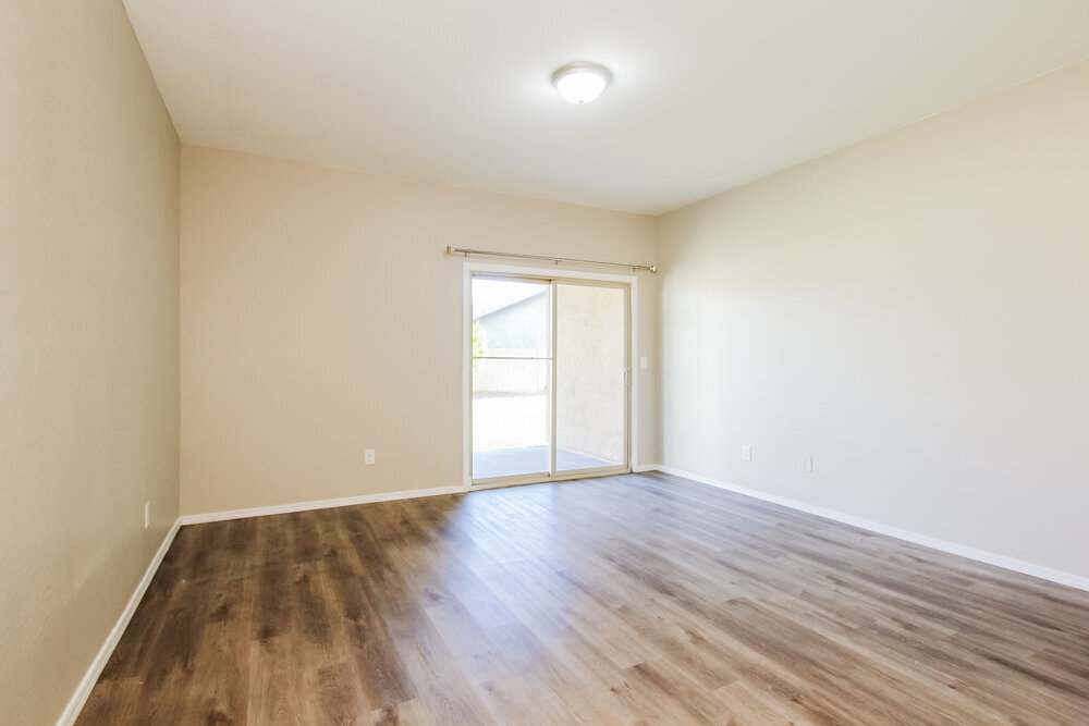 Building Photo - 6873 S Blue Hills Dr