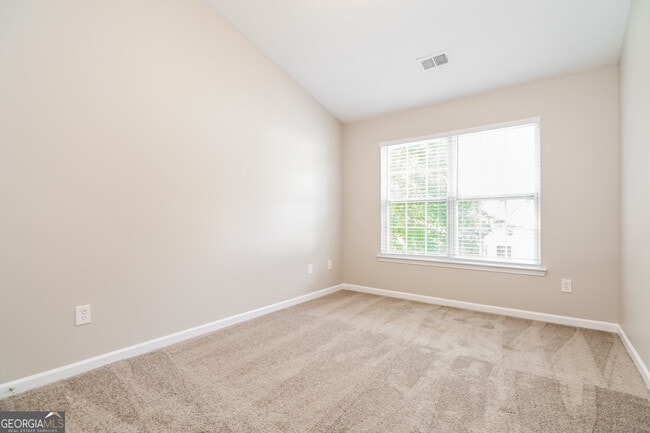 Building Photo - 192 Lossie Ln