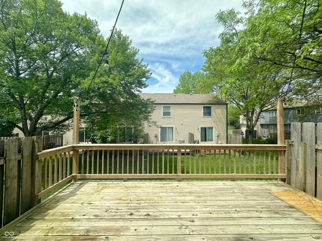 Building Photo - 9430 Aspen Grove Ln