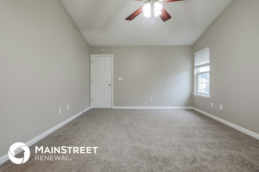 Building Photo - 494 Arbor Ridge Dr