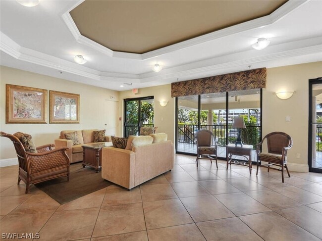 Building Photo - 890 S Collier Blvd