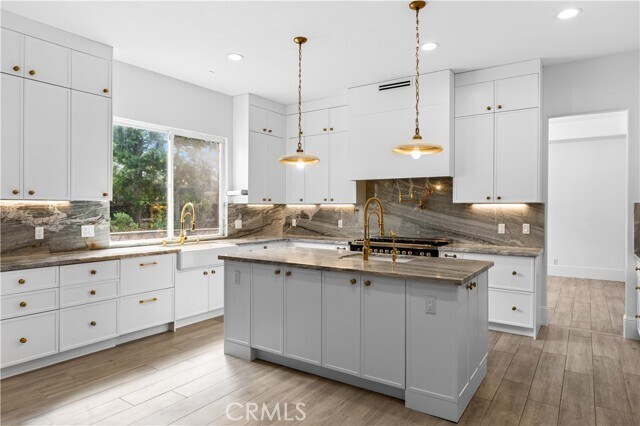 Building Photo - 2856 Eider St