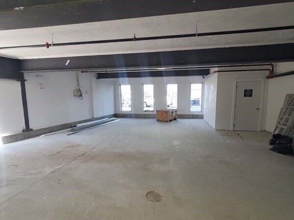 Building Photo - 64 Tolman St