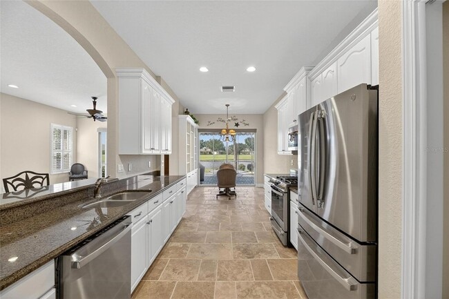 Building Photo - 1039 Emerald Dunes Dr