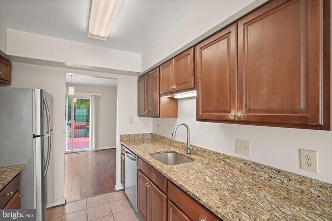 Building Photo - 12405 Gooderham Way